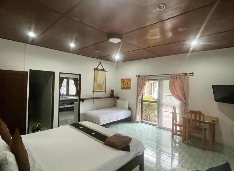 Номер Deluxe Кровать Кинг, Baan Sawainam