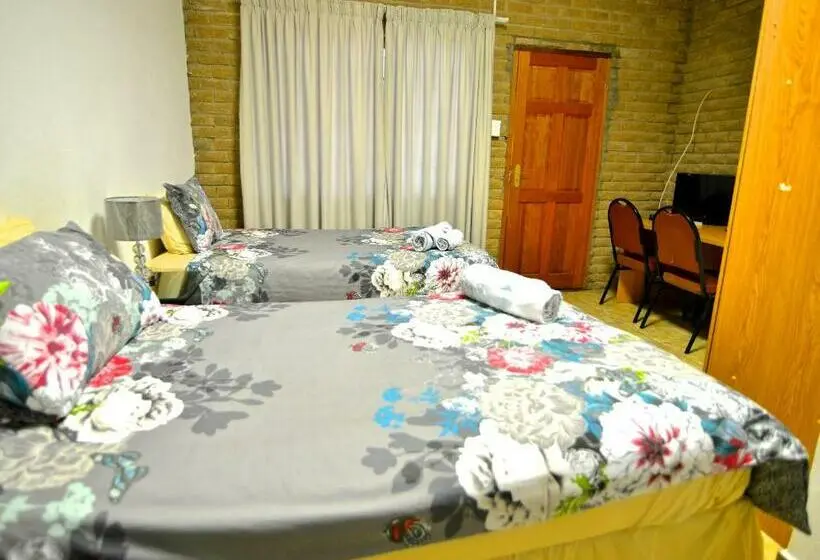 اتاق اکونومی, Lalamo Guest House
