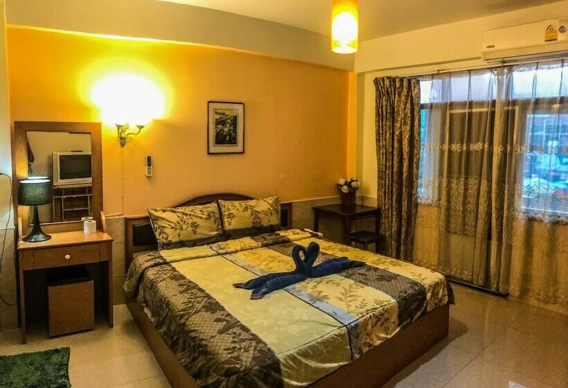 标准间, Surada Guesthouse