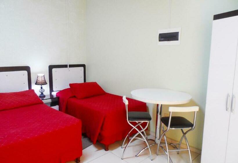 四人标准间, Petit Rivera Hotel