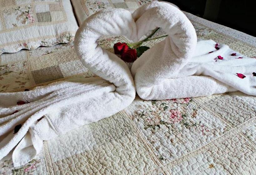 豪华套房, Petit Rivera Hotel