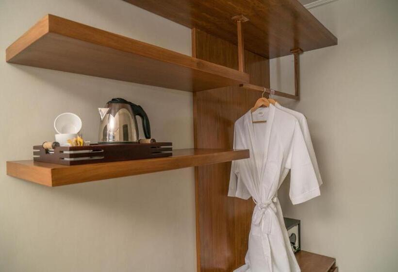 جناح, Puri Pandawa Resort