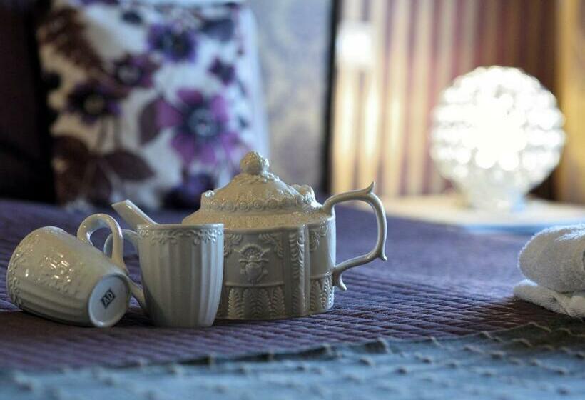 سوئیت جونیور با تراس, B&b Villa Del Sole Relais