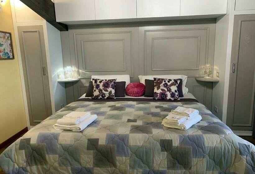 سوئیت جونیور با تراس, B&b Villa Del Sole Relais