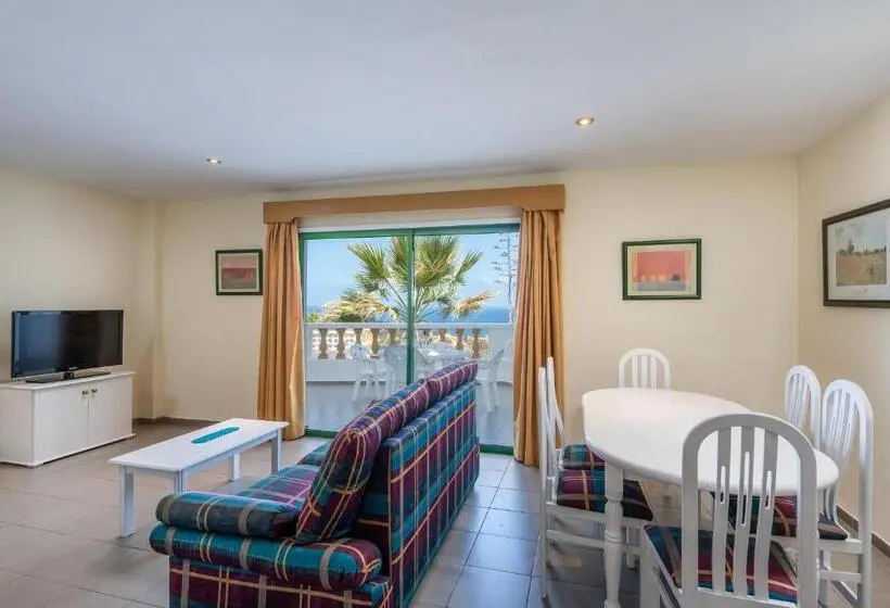 2 Bedroom Deluxe Apartment Sea View, Club Tarahal