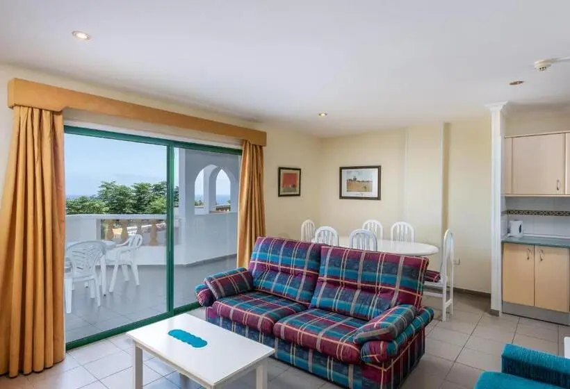 2 Bedroom Deluxe Apartment Sea View, Club Tarahal