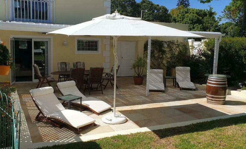 2间卧室的房子, Constantia Cottages