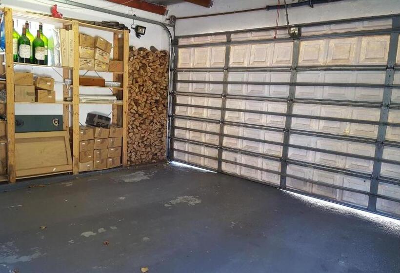 2间卧室的房子, Constantia Cottages