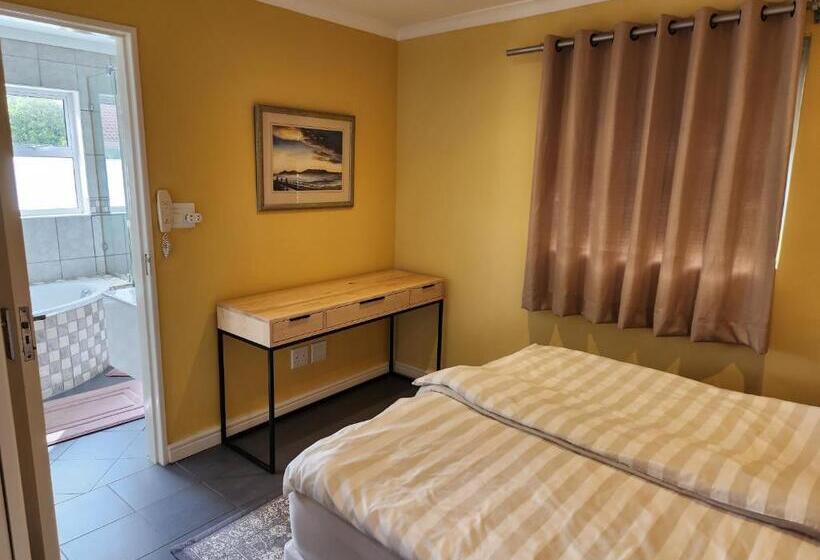 2间卧室的房子, Constantia Cottages