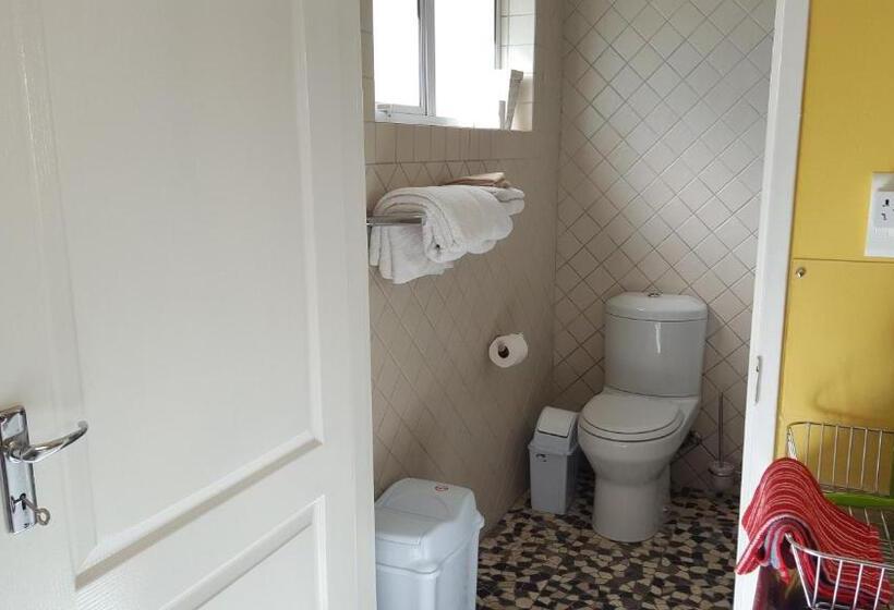 شاليه غرفة نوم واحدة, Constantia Cottages