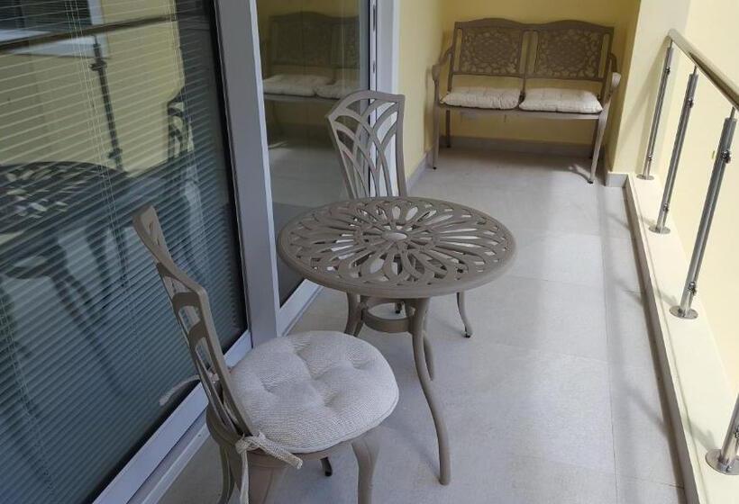 带1个卧室的高级公寓, Constantia Cottages