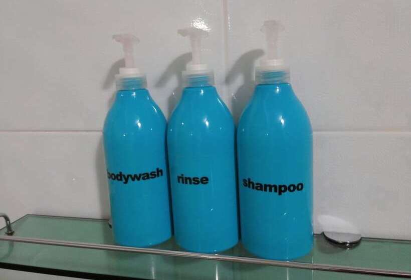 Quarto Estandar, Apple House Mini