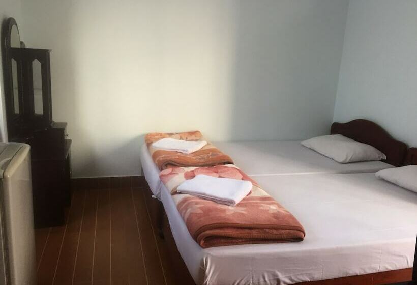 اتاق استاندارد, Binh Duong 2