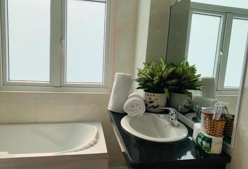 اتاق استاندارد چهار تخته, Binh Duong 2