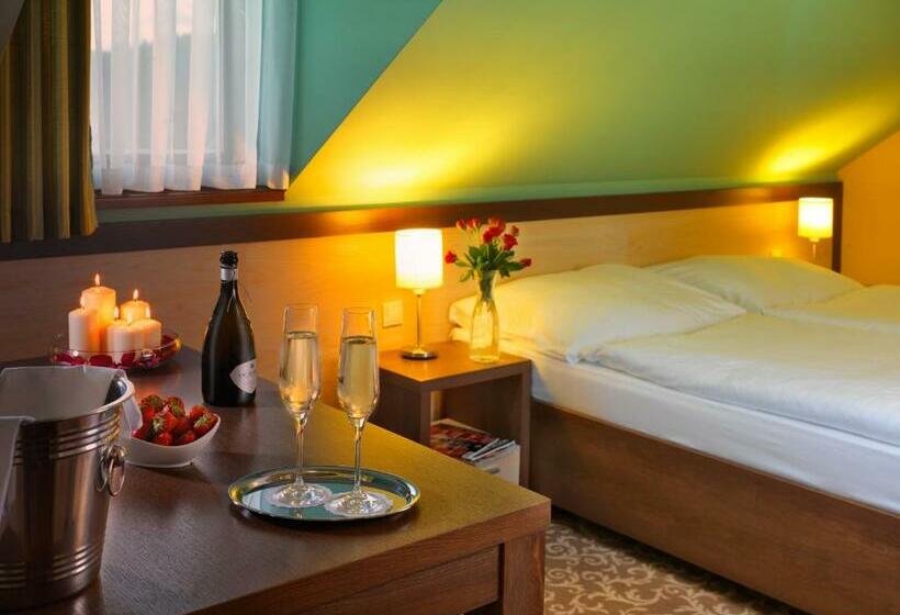 침실 2개 스위트, Green