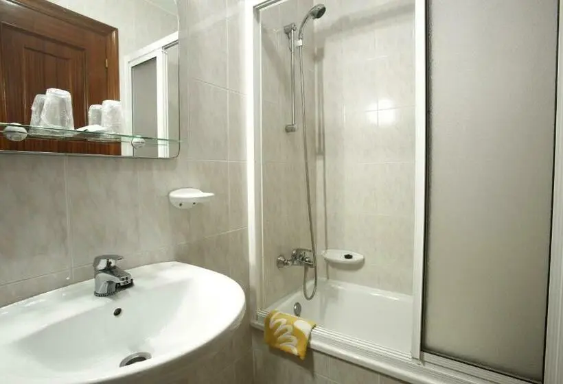 テラス付きシングルルーム, Hostal San Roque