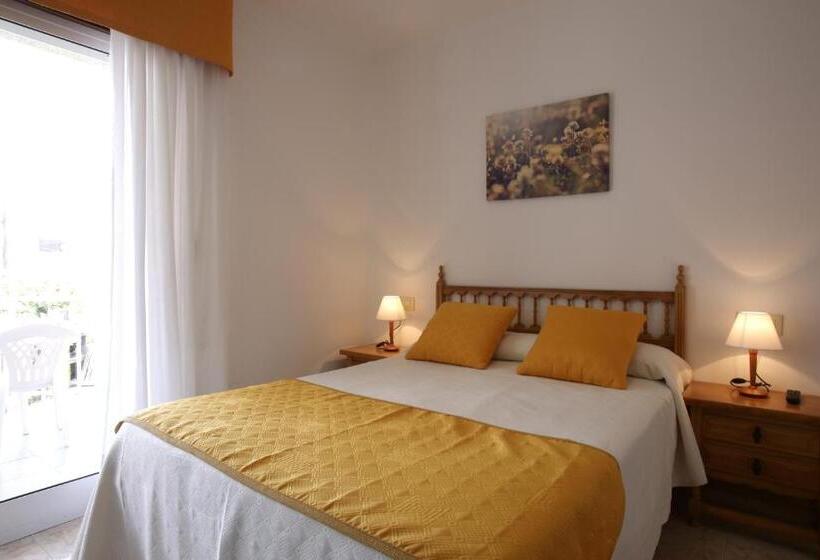 اتاق استاندارد با تراس, Hostal San Roque