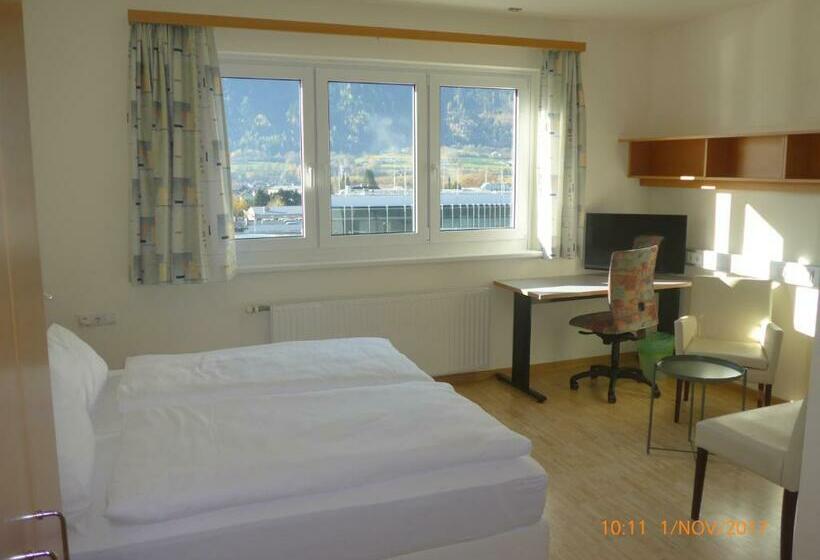 Standardrum, Kolpinghaus Spittal