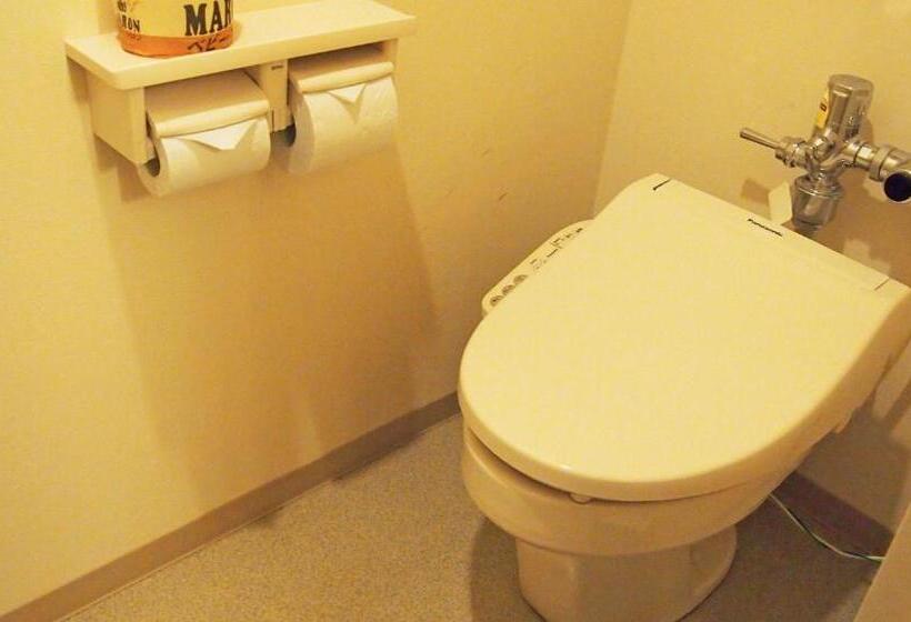 标准间, Motosu Phoenix