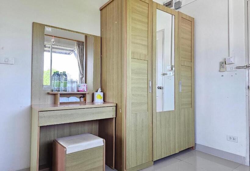 Номер Стандарт, Sawairiang Place