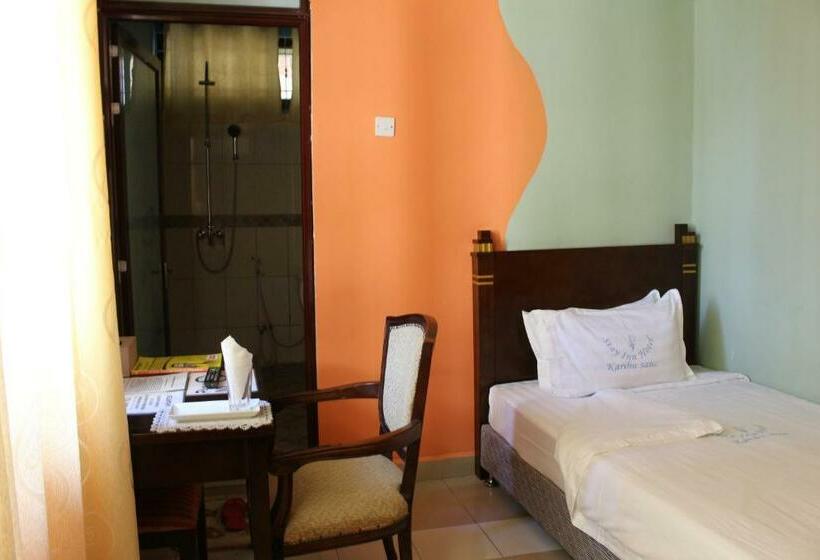 اتاق اکونومی یک تخته, Stay Inn