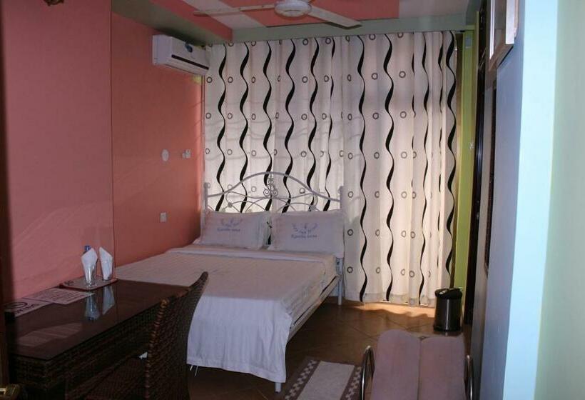 اتاق لوکس, Stay Inn