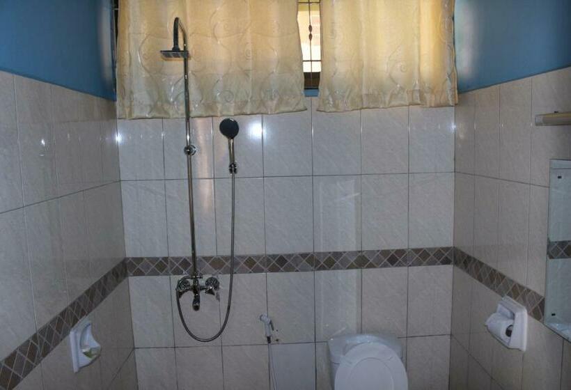 Economy Triple Room, Stay Inn