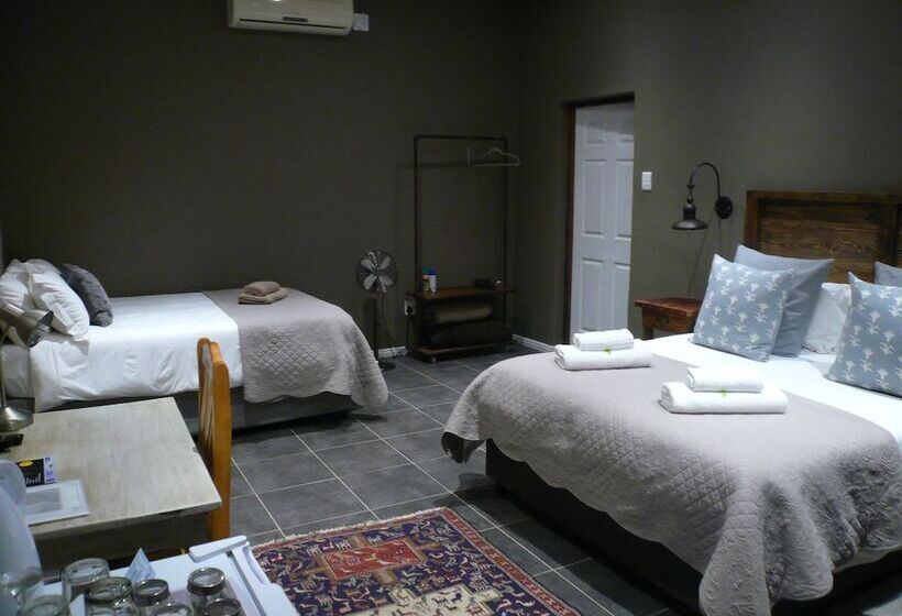 プールの見えるデラックスルーム, Die Herehuis