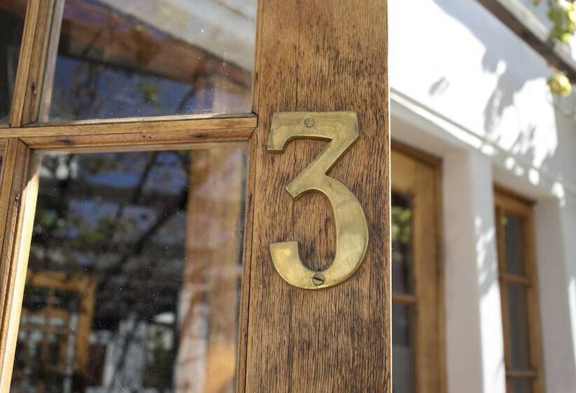 デラックスルーム, Die Herehuis