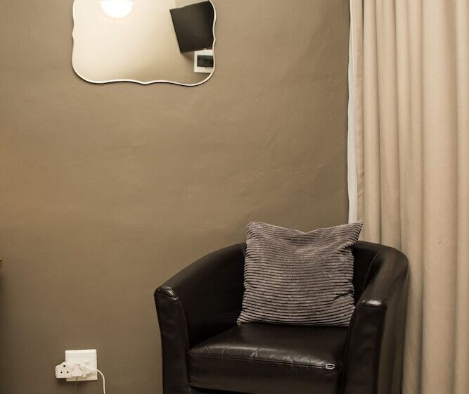 デラックスルーム, Die Herehuis