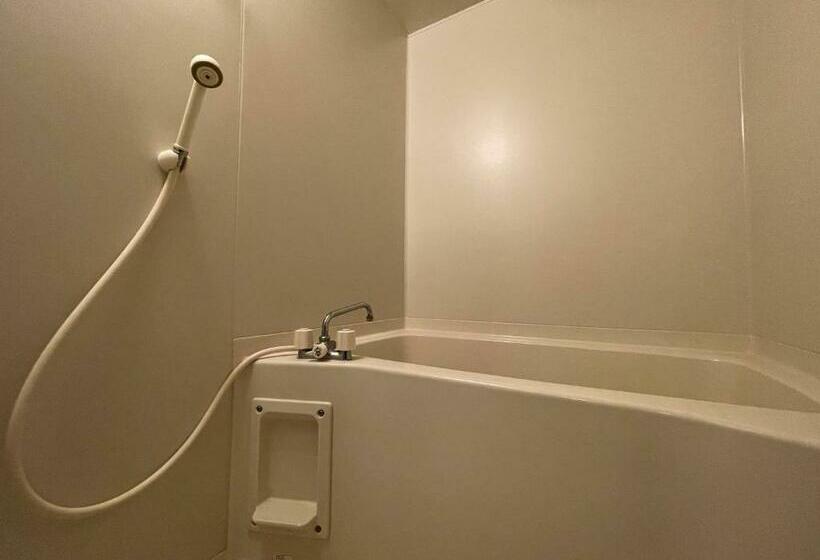 디럭스 룸, Omodaka