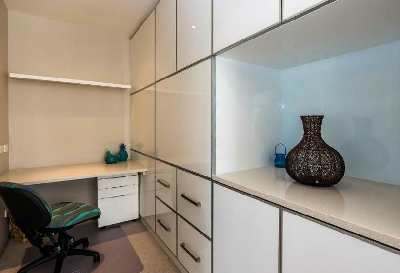 آپارتمان 3 خوابه, White Shells Luxury Apartments