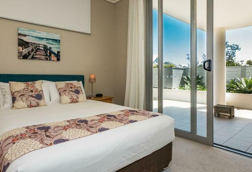 Апартаменты 3 Спальни, White Shells Luxury Apartments