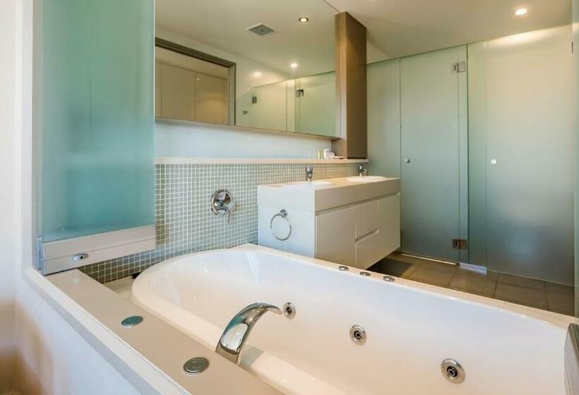 آپارتمان 3 خوابه, White Shells Luxury Apartments