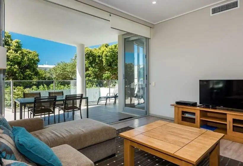 2 Bedroom Apartment with Pool, White Shells Luxury Apartments