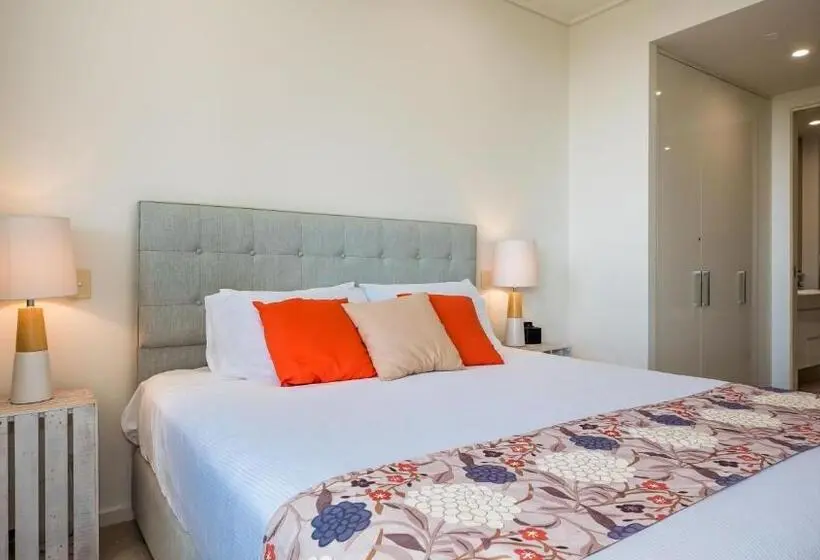 آپارتمان 3 خوابه, White Shells Luxury Apartments