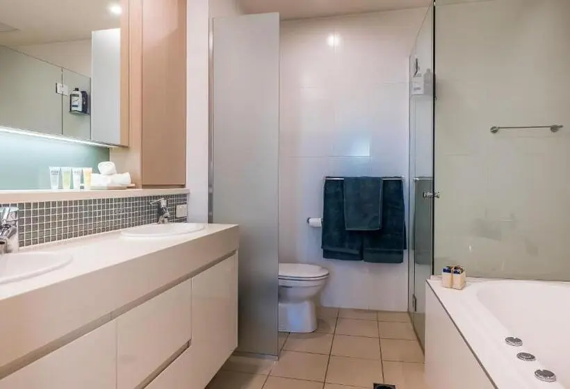 آپارتمان 3 خوابه, White Shells Luxury Apartments