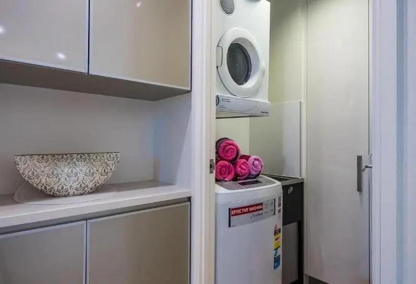 آپارتمان 2 خوابه, White Shells Luxury Apartments