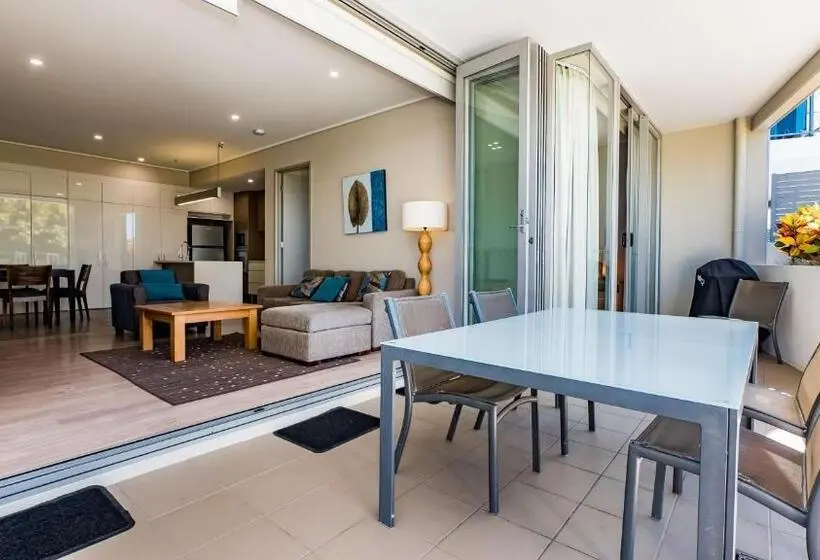 آپارتمان 1 خوابه, White Shells Luxury Apartments