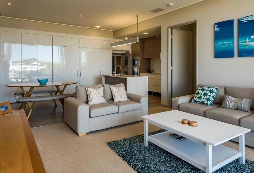 آپارتمان 1 خوابه, White Shells Luxury Apartments