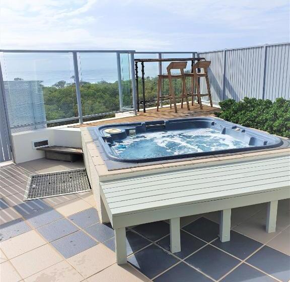 带1个卧室的带海景的公寓, White Shells Luxury Apartments