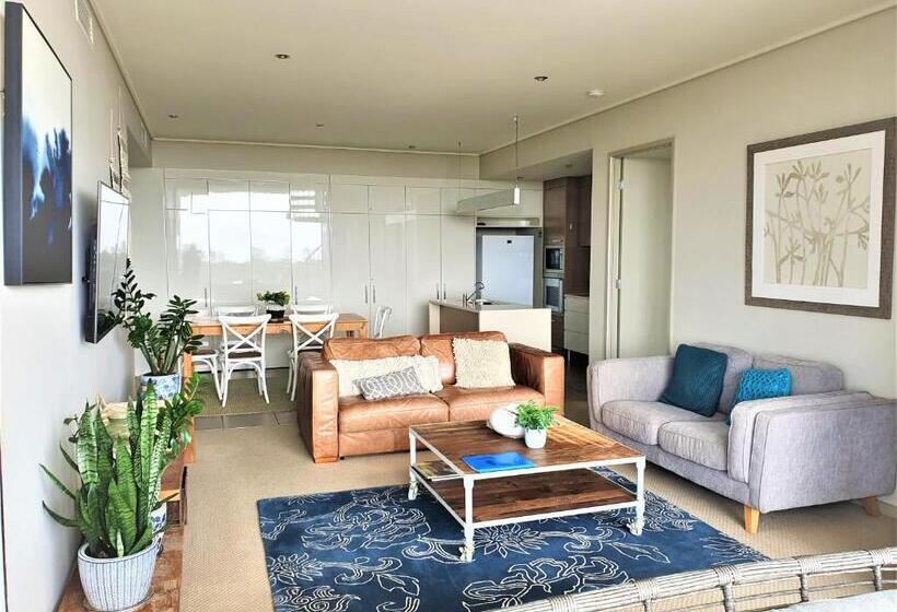 带1个卧室的顶楼公寓, White Shells Luxury Apartments