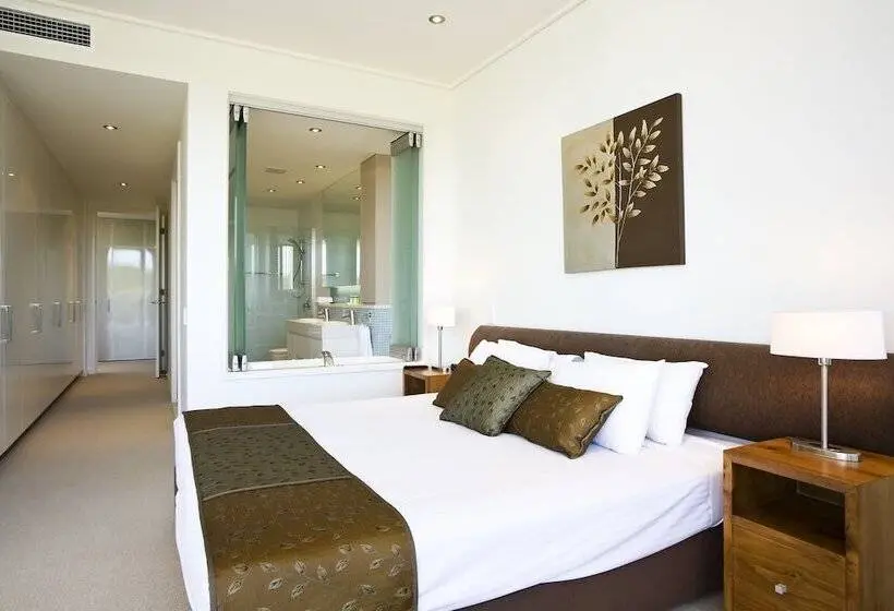 آپارتمان 3 خوابه, White Shells Luxury Apartments