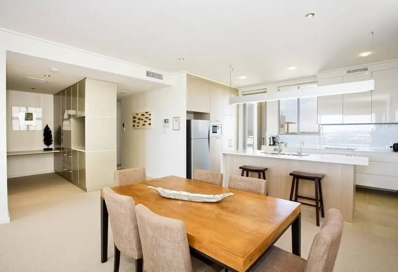 آپارتمان 3 خوابه, White Shells Luxury Apartments