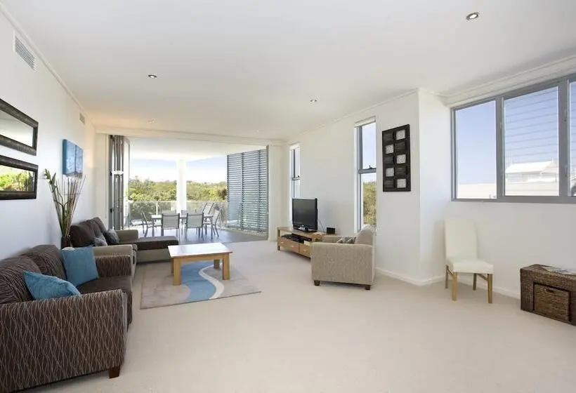 آپارتمان 3 خوابه, White Shells Luxury Apartments