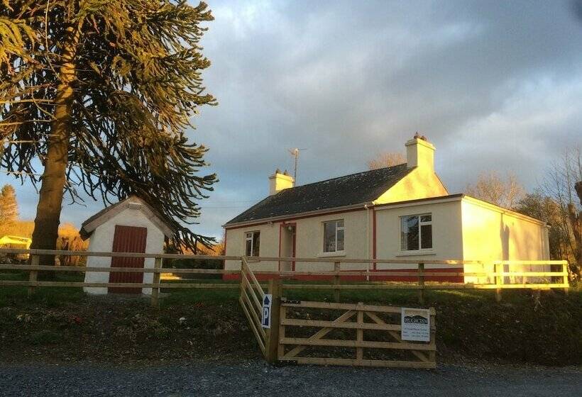Кровать в Общей Комнате, Loughcrew Megalithic Centre   Hostel