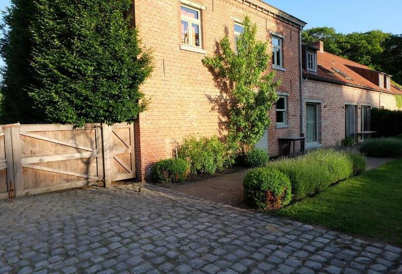 غرفة قياسية, 15 Inn