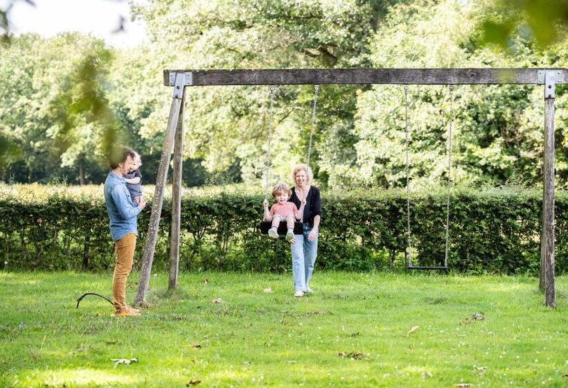 غرفة قياسية, 15 Inn