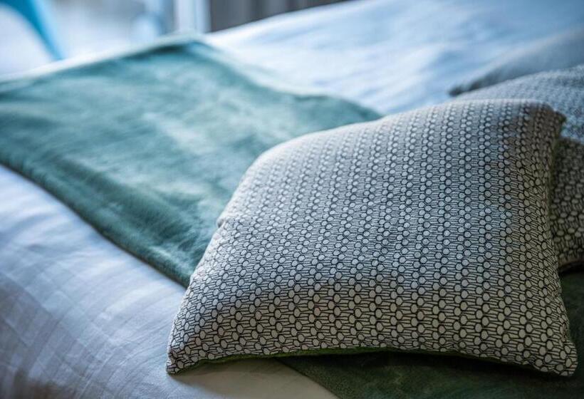 غرفة قياسية مزوَّدة بتراس, Fred&breakfast