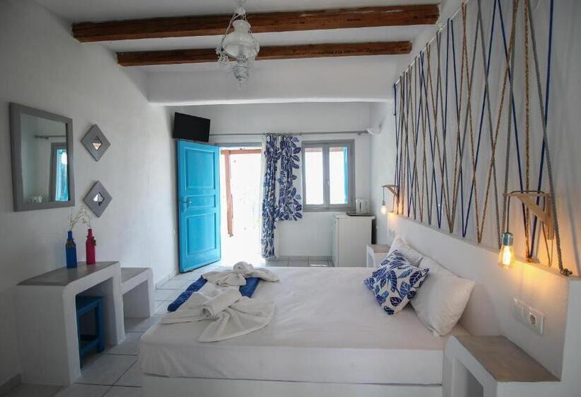 스탠다드 룸, Camares